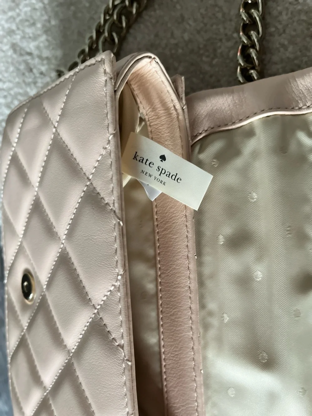 Kate Spade Emerson Place Mini Vivenna Quilted Leather Bag in Mousse Frosting - Picture 10 of 10